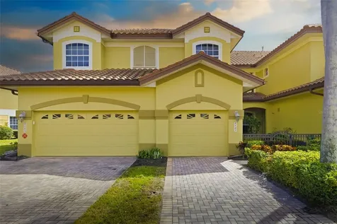 8407 Miramar Way Lakewood Ranch FL 34202