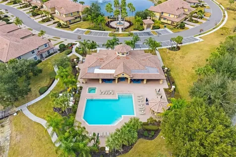 8407 Miramar Way Lakewood Ranch FL 34202