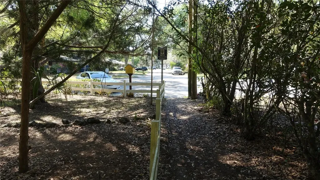 4910 NW 39th Terrace NW Gainesville FL 32606