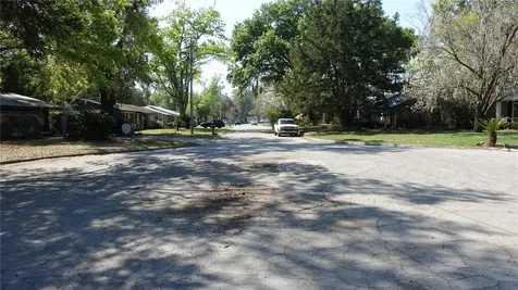 4910 NW 39th Terrace NW Gainesville FL 32606