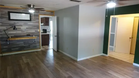 4910 NW 39th Terrace NW Gainesville FL 32606