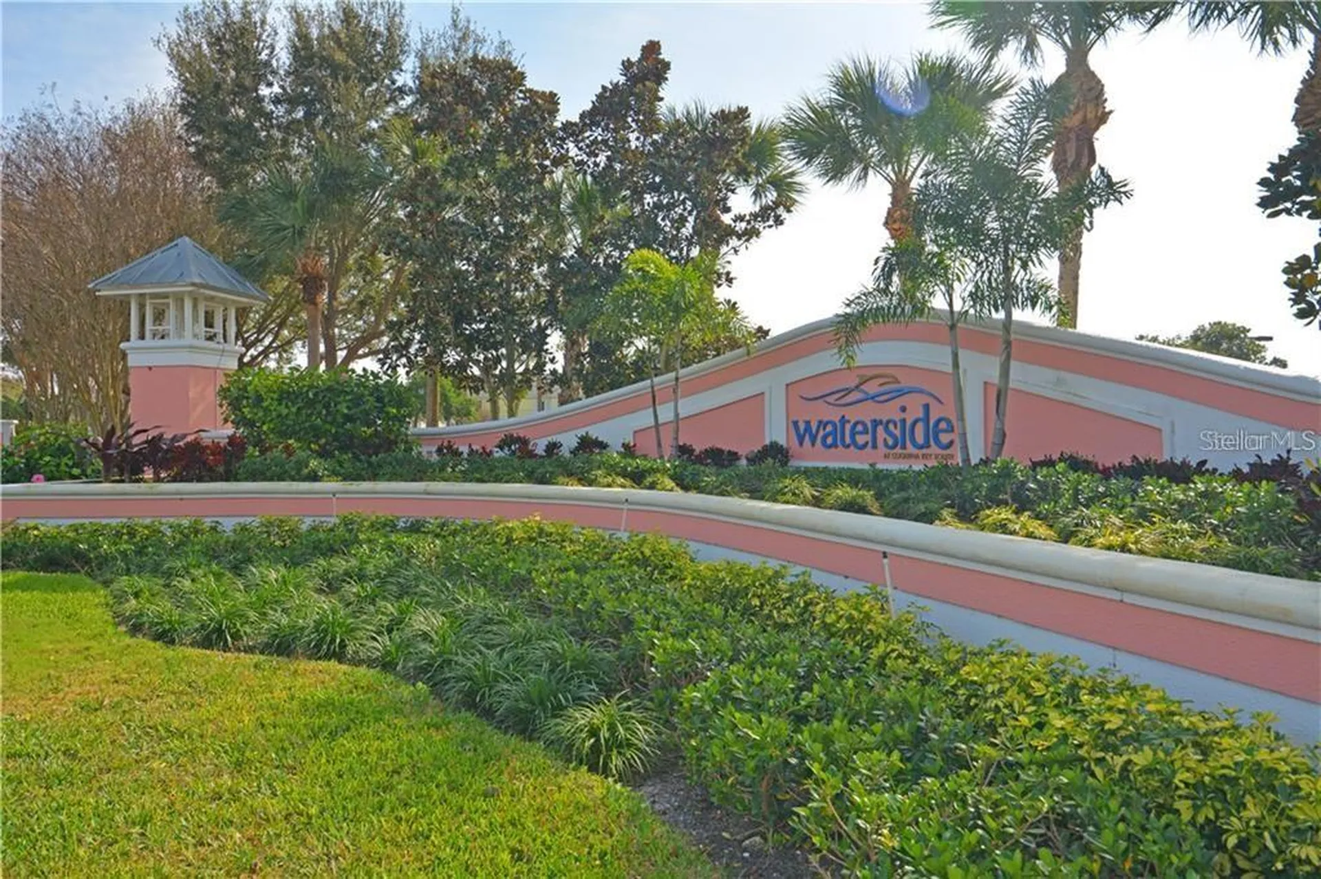 213 Seahorse Drive SE St Petersburg FL 33705