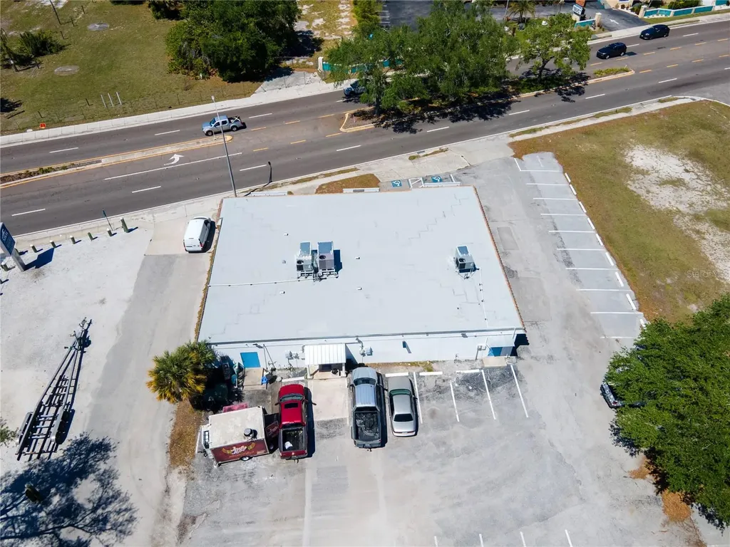4500 N Tamiami Trail Sarasota FL 34234