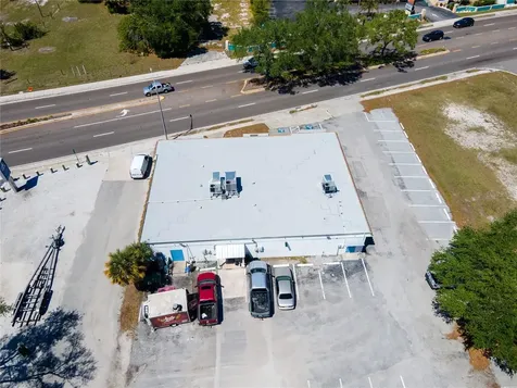 4500 N Tamiami Trail Sarasota FL 34234