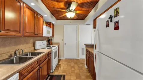 1130 N Lake Parker Avenue Lakeland FL 33805