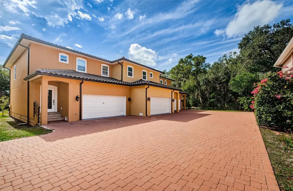 1954 Freedom Drive Clearwater FL 33755