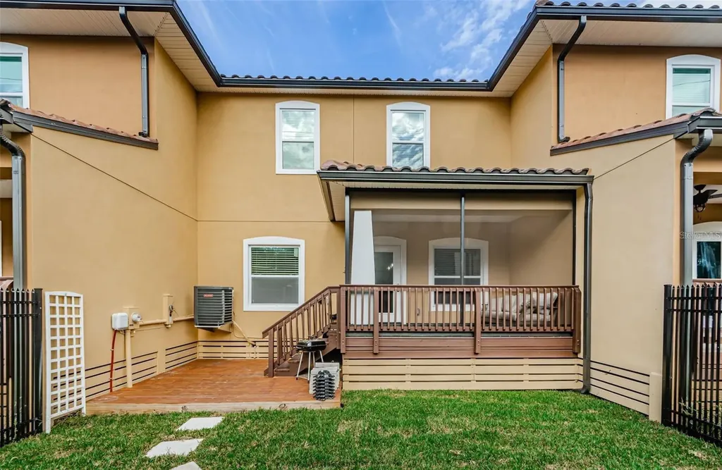 1954 Freedom Drive Clearwater FL 33755