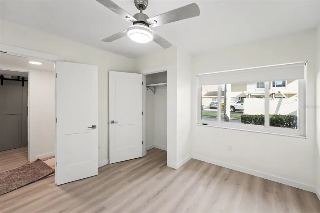 1640 Cape Hope Avenue NE St Petersburg FL 33702