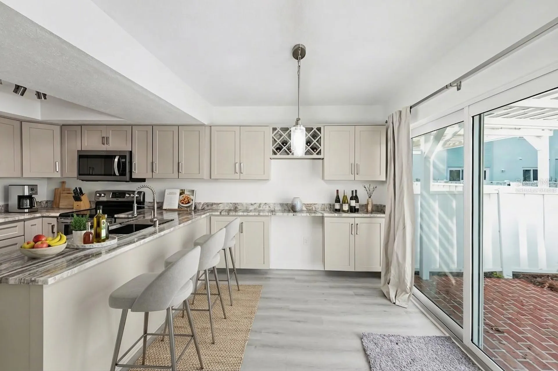 1640 Cape Hope Avenue NE St Petersburg FL 33702