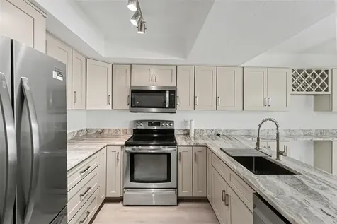1640 Cape Hope Avenue NE St Petersburg FL 33702