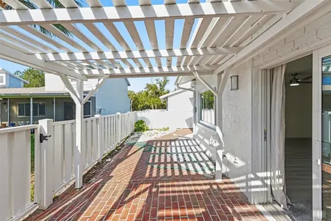 1640 Cape Hope Avenue NE St Petersburg FL 33702