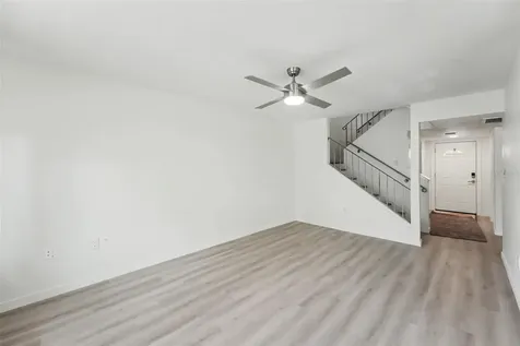 1640 Cape Hope Avenue NE St Petersburg FL 33702
