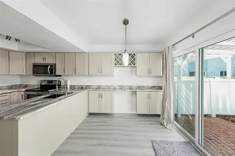 1640 Cape Hope Avenue NE St Petersburg FL 33702