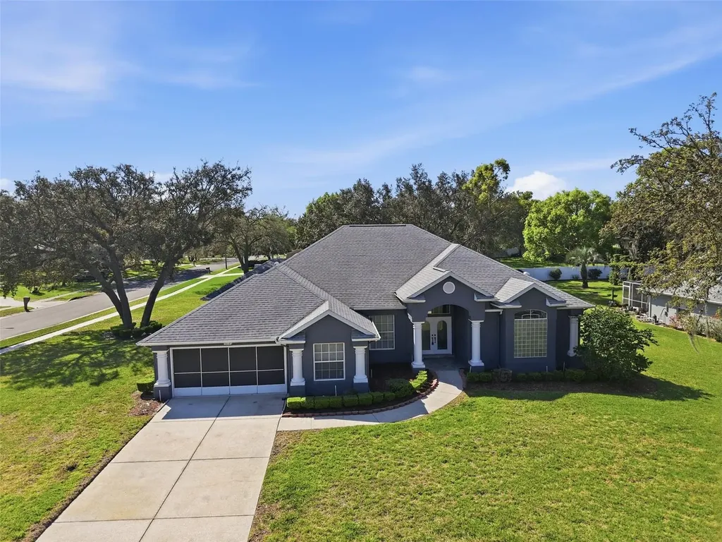 18729 Bascomb Lane Hudson FL 34667