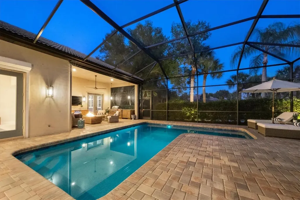 19 N Cayman Isles Boulevard Englewood FL 34223