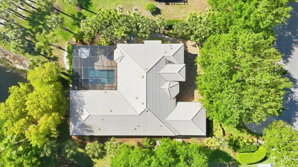 19 N Cayman Isles Boulevard Englewood FL 34223
