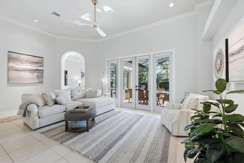 19 N Cayman Isles Boulevard Englewood FL 34223