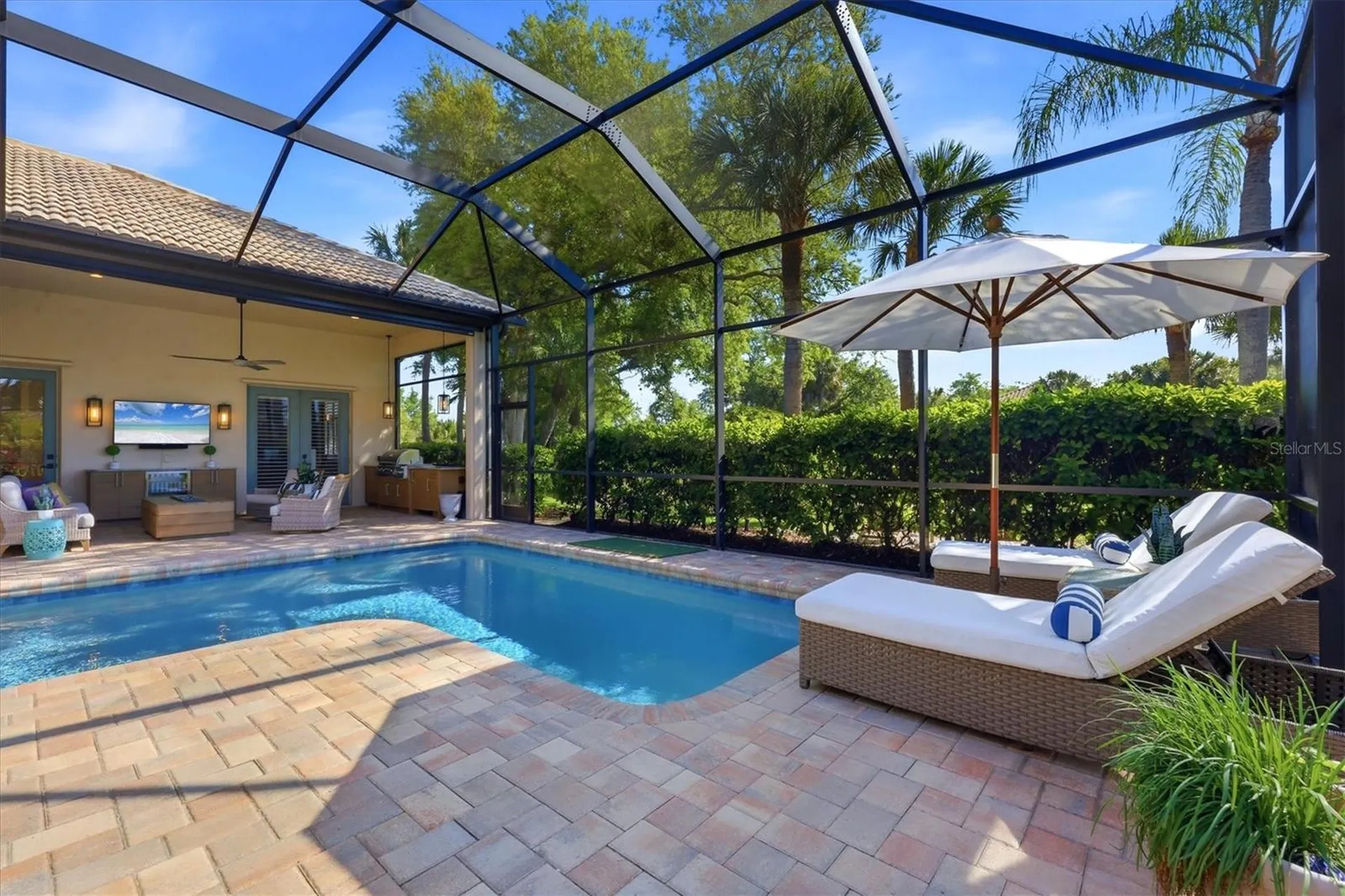 19 N Cayman Isles Boulevard Englewood FL 34223