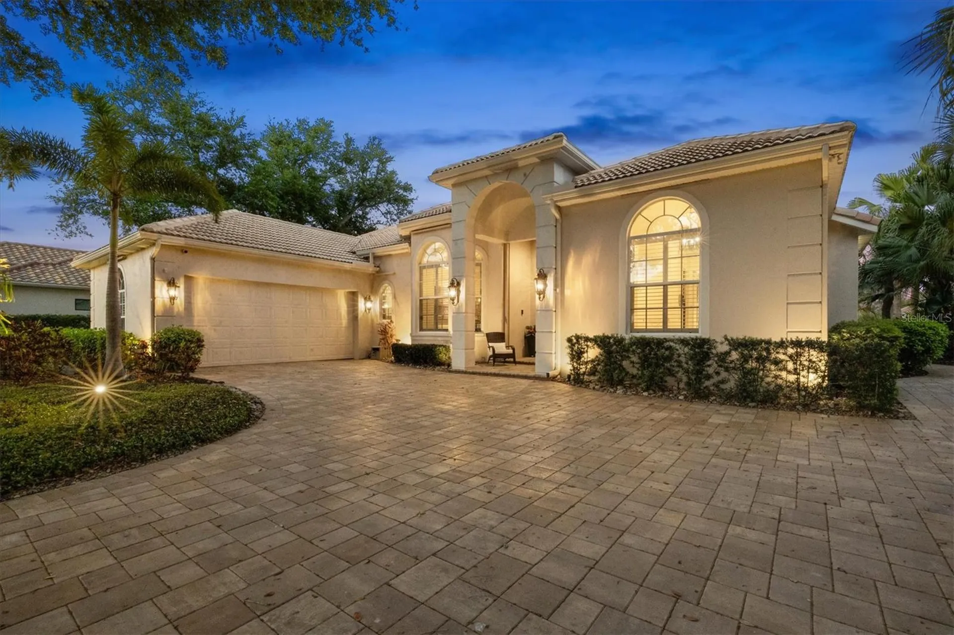 19 N Cayman Isles Boulevard Englewood FL 34223