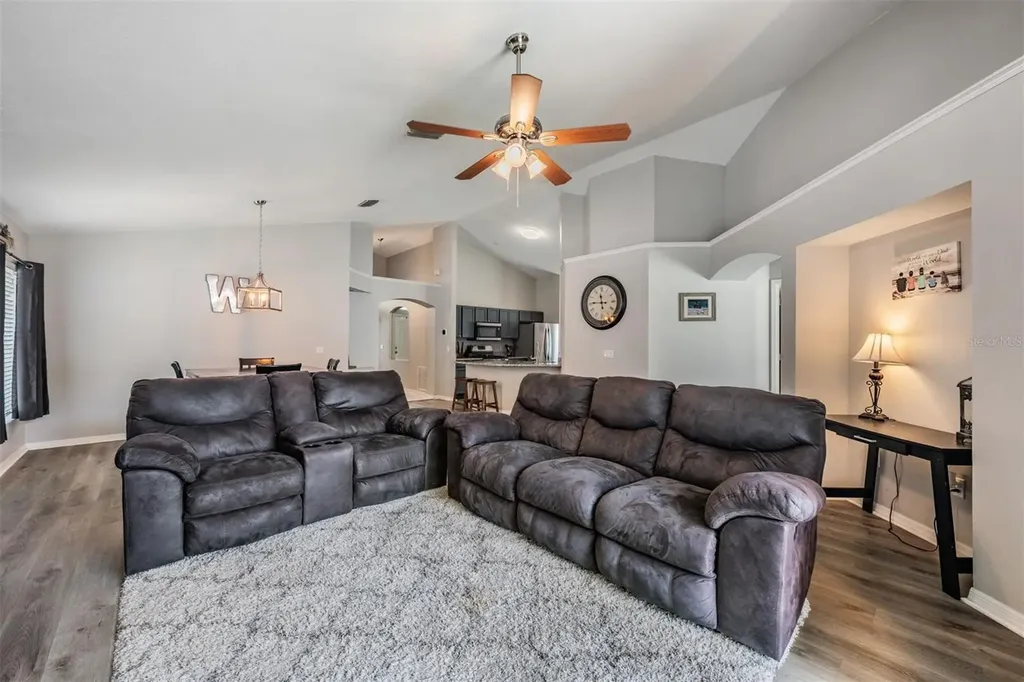 18955 Wood Sage Drive Tampa FL 33647