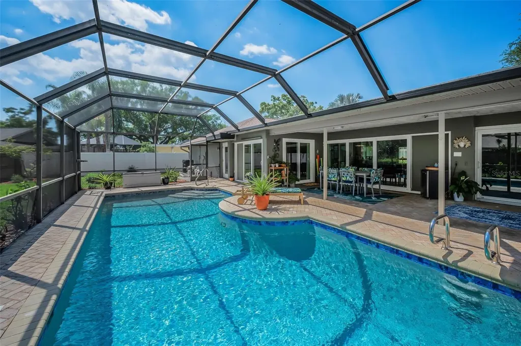 2457 Stag Run Boulevard Clearwater FL 33765