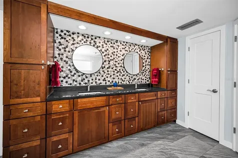 2457 Stag Run Boulevard Clearwater FL 33765