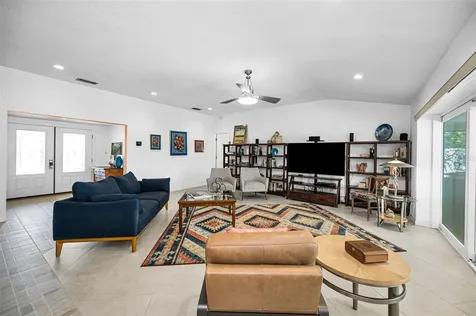 2457 Stag Run Boulevard Clearwater FL 33765