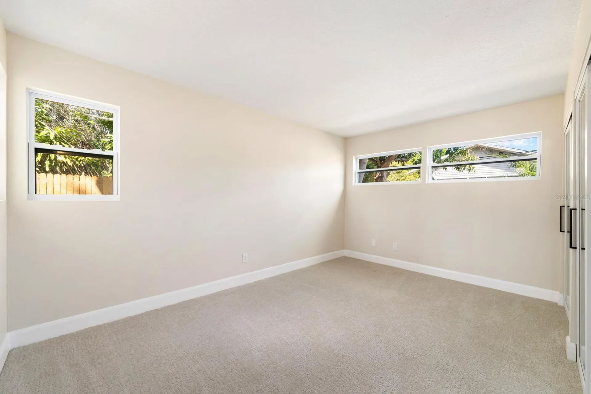 419 64th Avenue S St Petersburg FL 33705