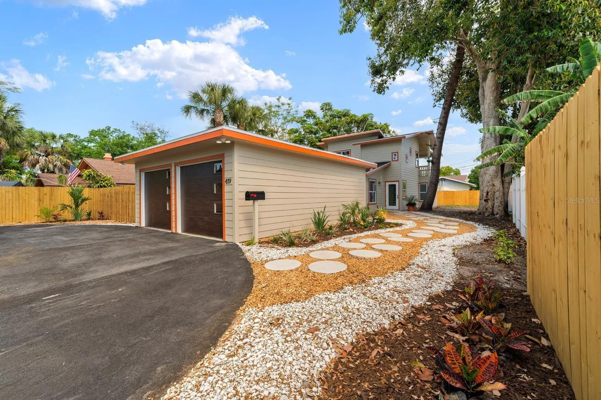 419 64th Avenue S St Petersburg FL 33705