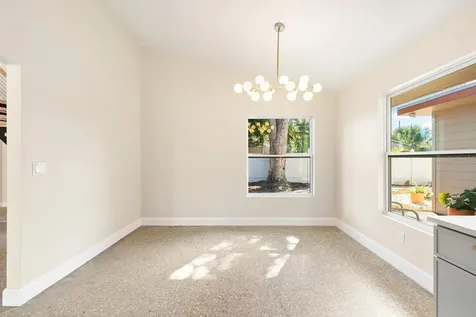 419 64th Avenue S St Petersburg FL 33705