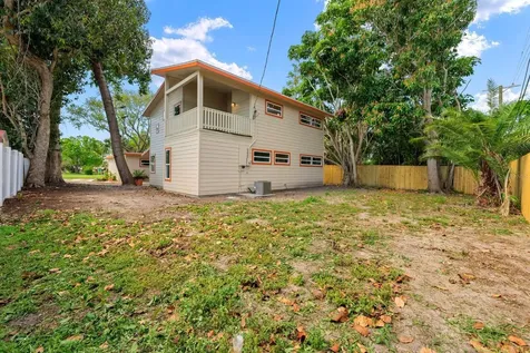 419 64th Avenue S St Petersburg FL 33705