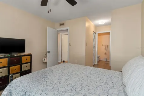 2437 Harbor Boulevard Port Charlotte FL 33952