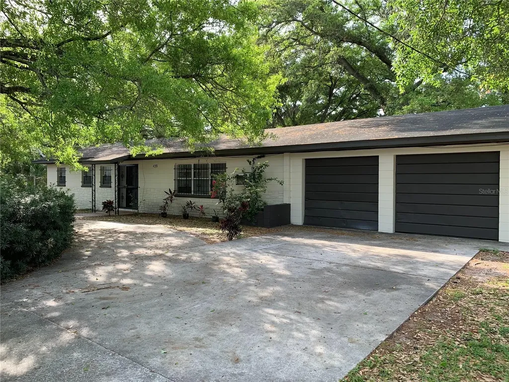 4205 E 10th Avenue Tampa FL 33605