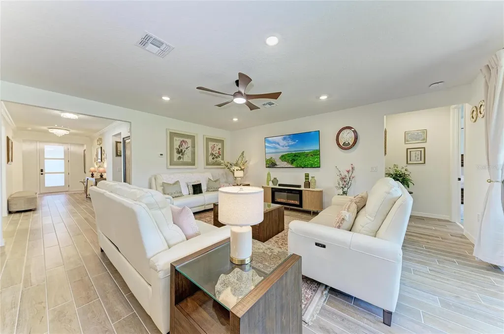 14023 Kelly Park Court Parrish FL 34219