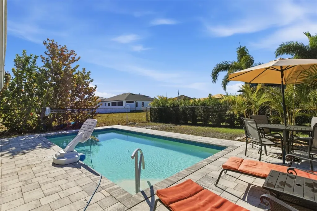 3706 NW 1st Terrace Cape Coral FL 33993