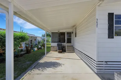 3027 Mimosa Way Lakeland FL 33801