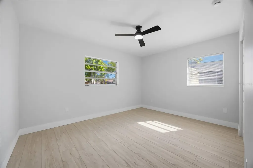 6052 Central Avenue New Port Richey FL 34653