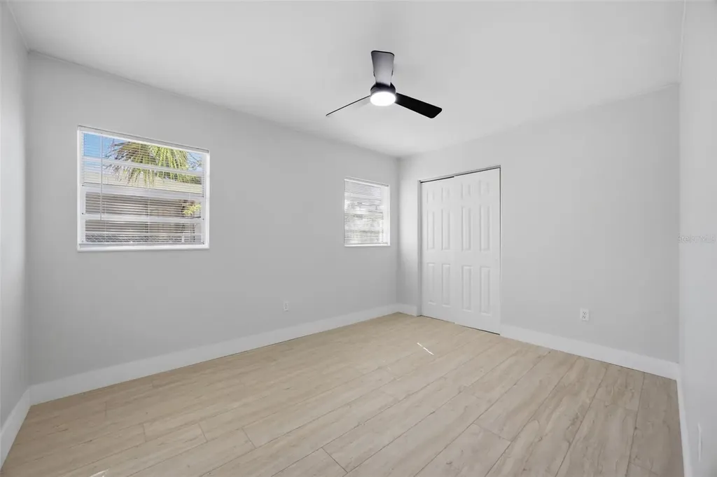 6052 Central Avenue New Port Richey FL 34653
