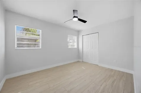 6052 Central Avenue New Port Richey FL 34653