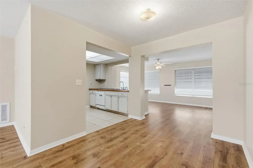 9501 45th Way N Pinellas Park FL 33782