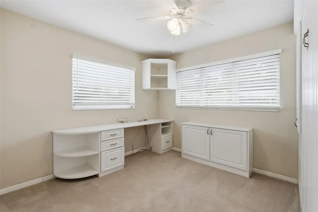 9501 45th Way N Pinellas Park FL 33782