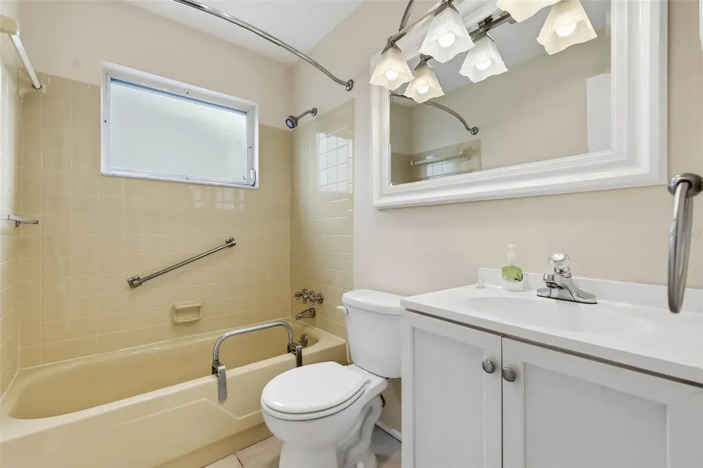 9501 45th Way N Pinellas Park FL 33782