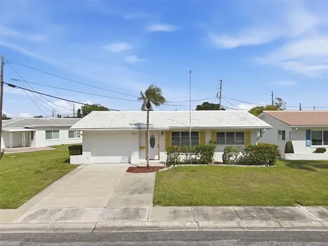 9501 45th Way N Pinellas Park FL 33782