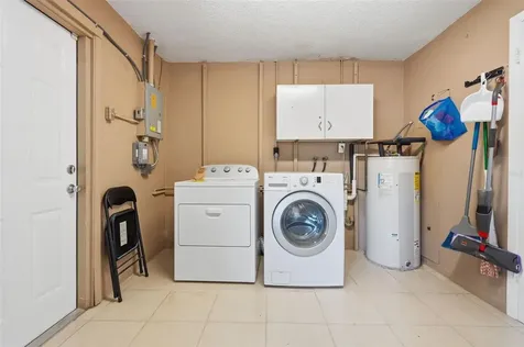 9501 45th Way N Pinellas Park FL 33782
