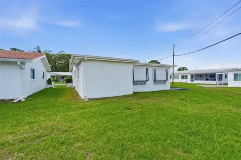 9501 45th Way N Pinellas Park FL 33782
