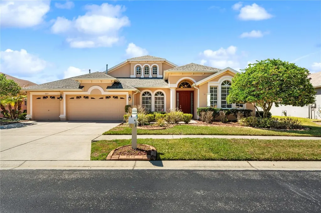 1615 Beaconsfield Drive Wesley Chapel FL 33543