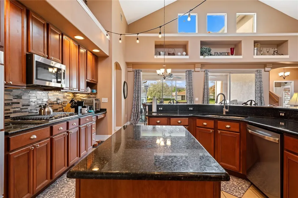 1615 Beaconsfield Drive Wesley Chapel FL 33543