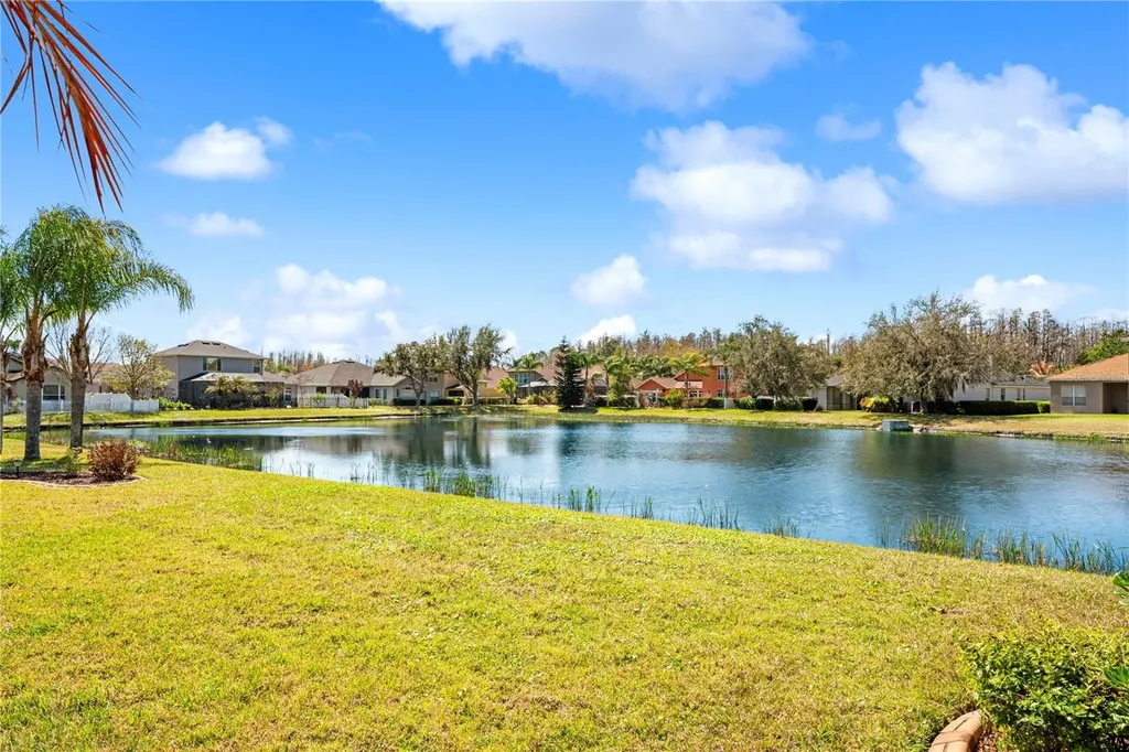 1615 Beaconsfield Drive Wesley Chapel FL 33543
