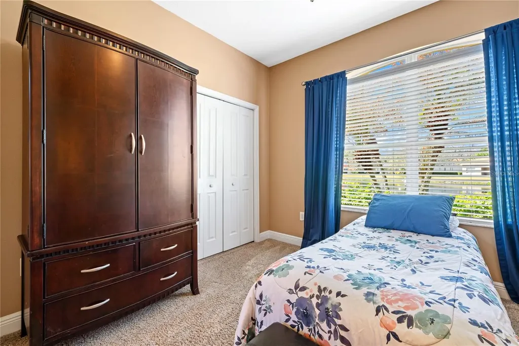 1615 Beaconsfield Drive Wesley Chapel FL 33543