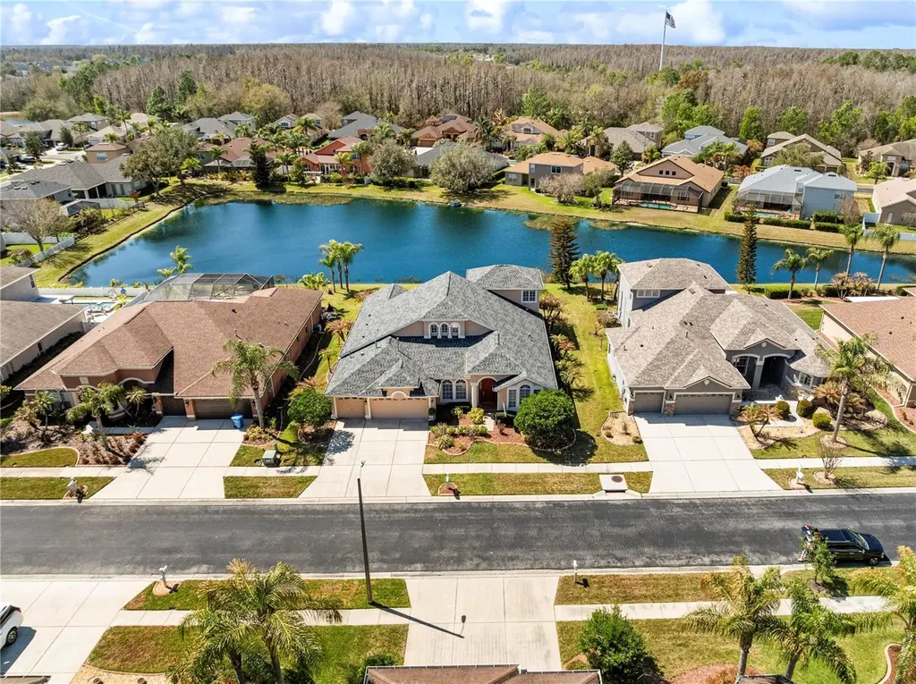 1615 Beaconsfield Drive Wesley Chapel FL 33543